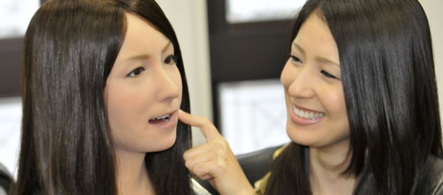 Jepang Pekerjakan Robot Pengganti Manusia